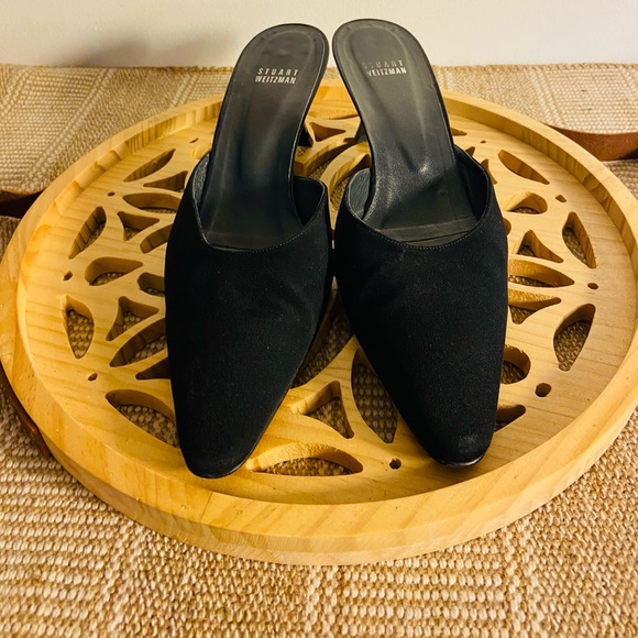 Shoes - Picture 2 of 6